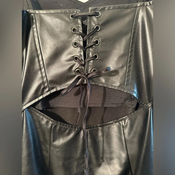 ADELE FADO 6 ITALIAN Faux Leather Corset Dress Sweetheart Neck Back Cut Out SEXY - Picture 3 of 11